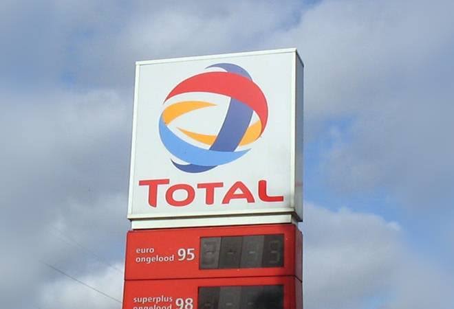 Delhi High Court stays notice issued by petroleum regulator to Adani Total Gas declaring it a common carrier